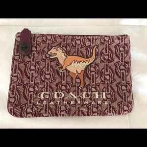 COACH 1941 REXY POUCH 26